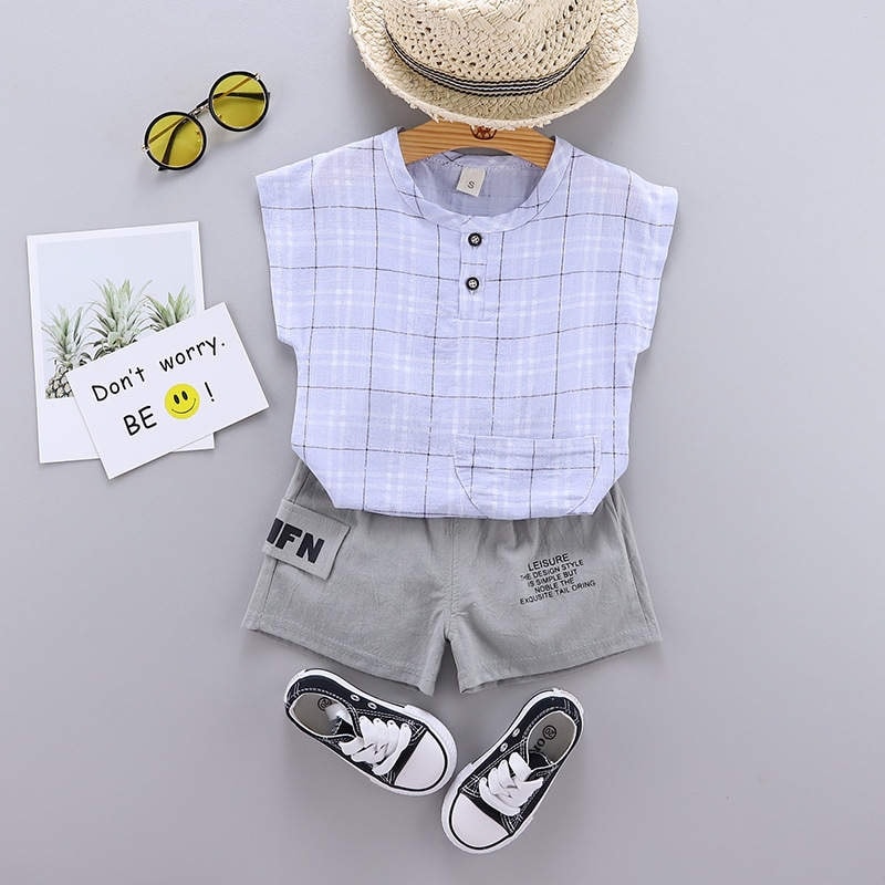 Vente de vêtements pour bébés Le Port